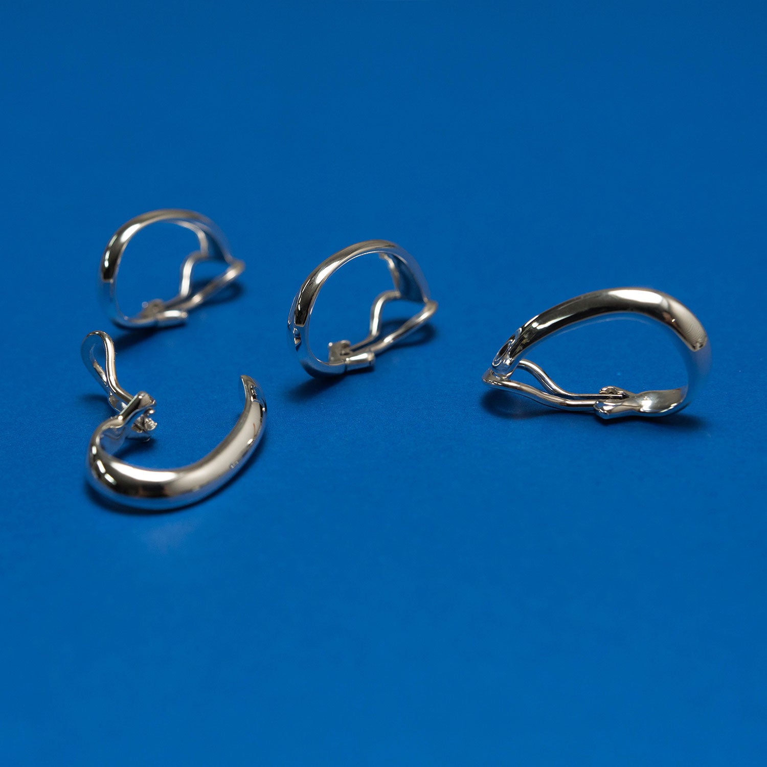 Streamline clip ear cuff | NARRATIVEPLATOON