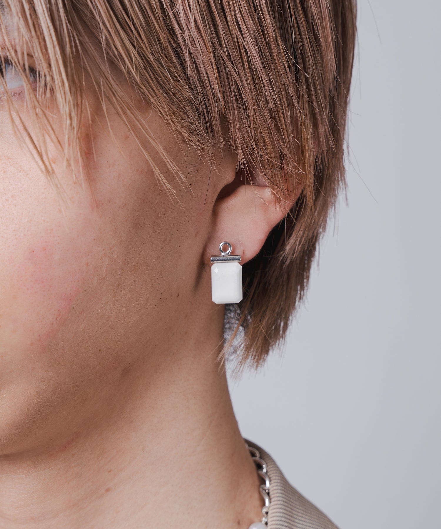 Large square stone pierce SV-925| HERGO