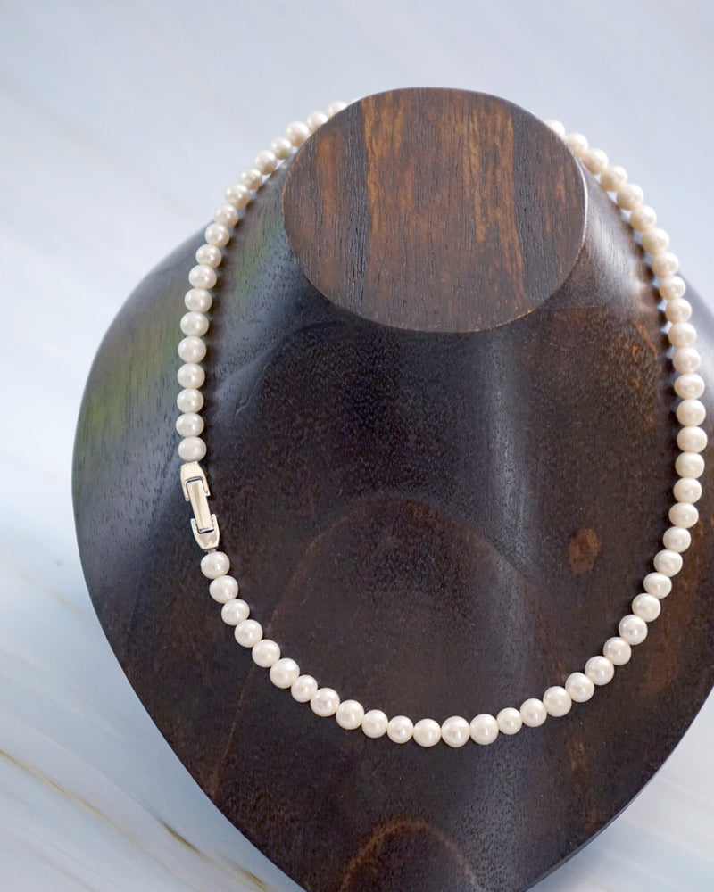 Pearl Short Necklace SV-925| HERGO