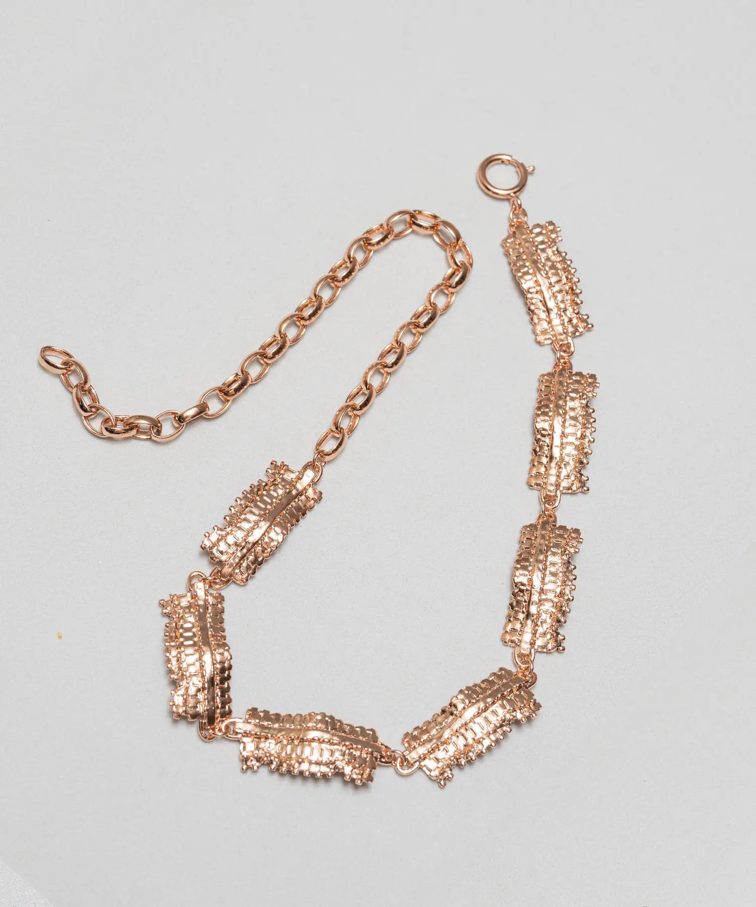 NECKLACE BRASS -caterpillar-【HERGO×ISAJI YUGO】| HERGO