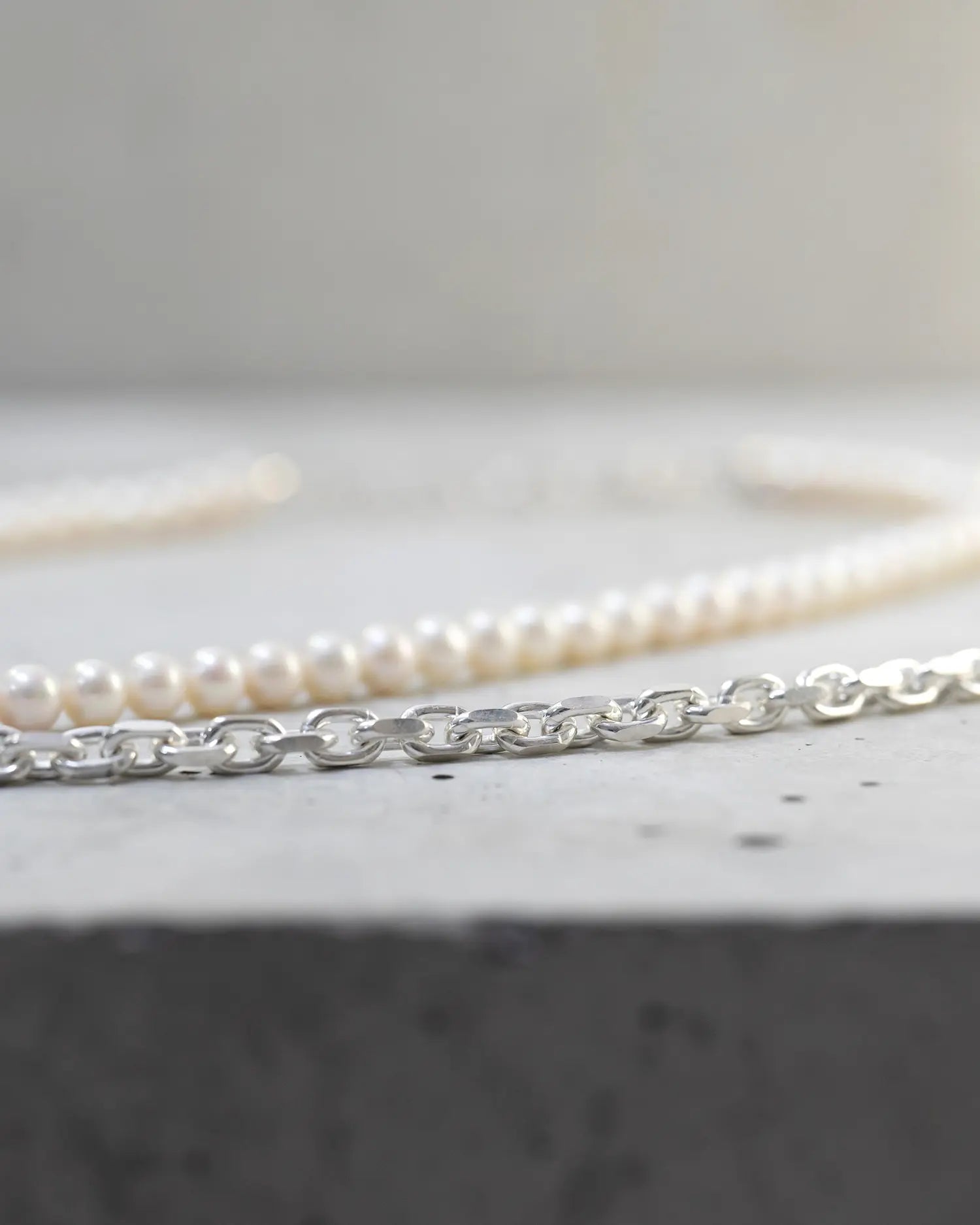 Droop Chain Pearl Necklace SV-925|HERGO