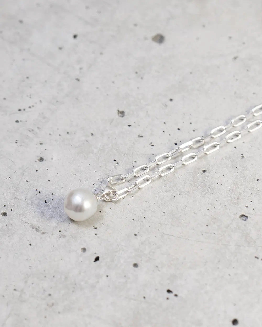 One TOP Pearl Necklace CUT-CHAIN SV-925 | HERGO