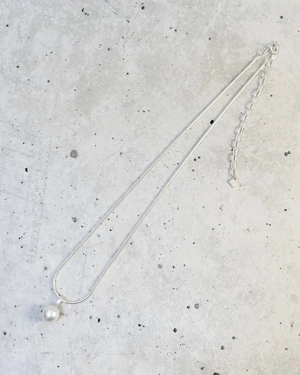 One TOP Pearl Necklace snake SV-925 | HERGO