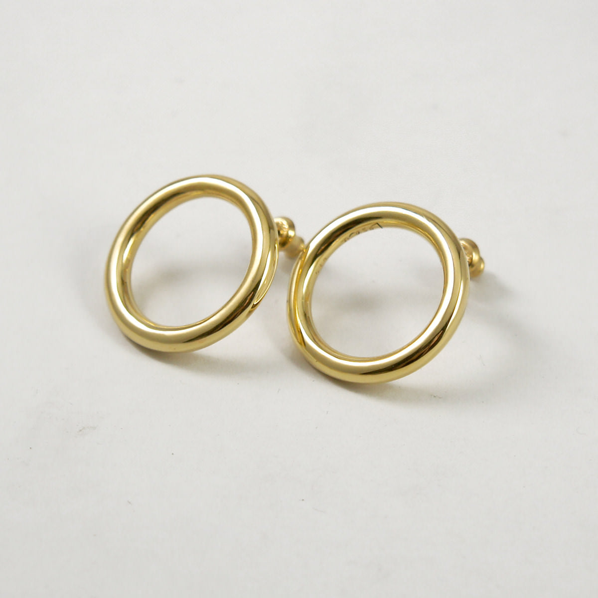 Hoop ring pierce | Losau
