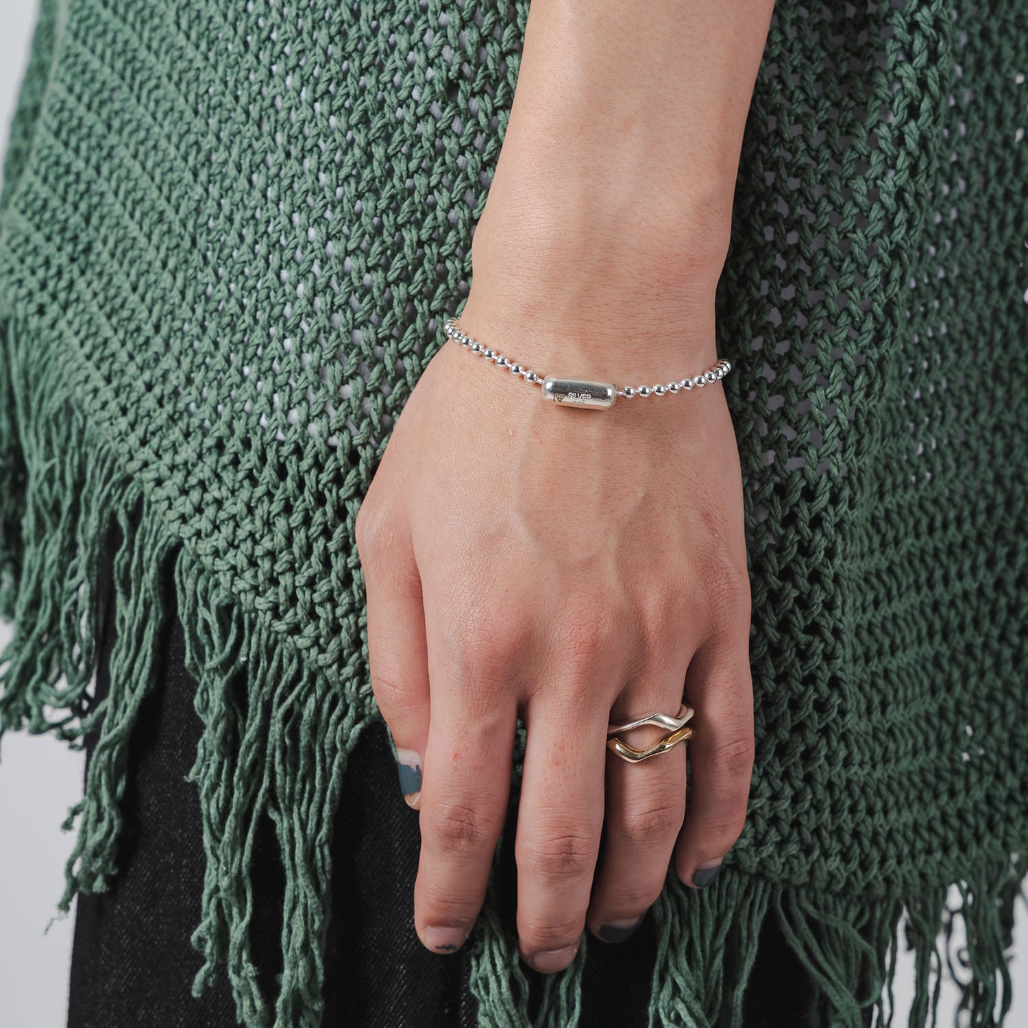 weird Ball cahin bracelet | NARRATIVEPLATOON
