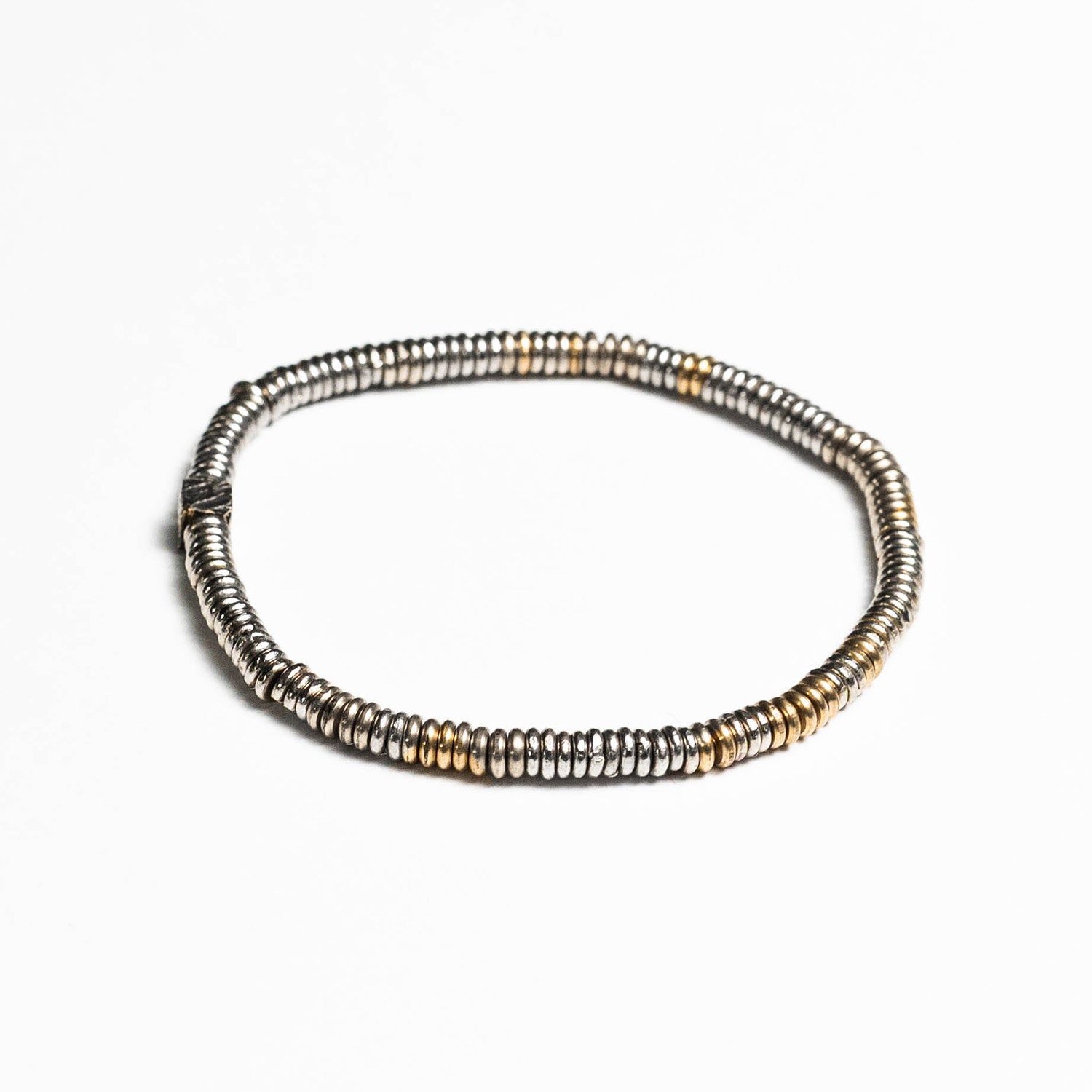 Heishi beads bracelet | NARRATIVEPLATOON