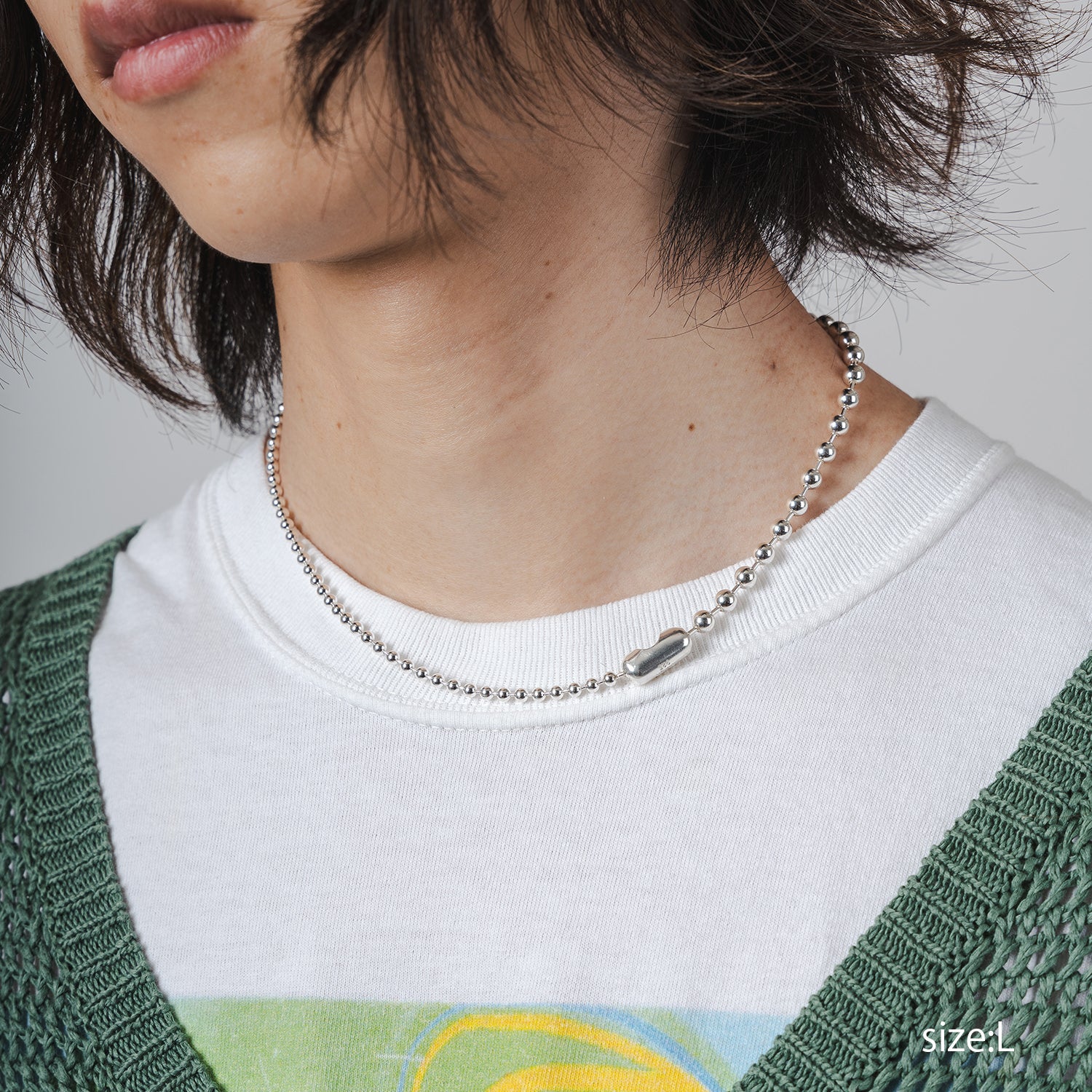 weird connected choker L ball | NARRATIVEPLATOON