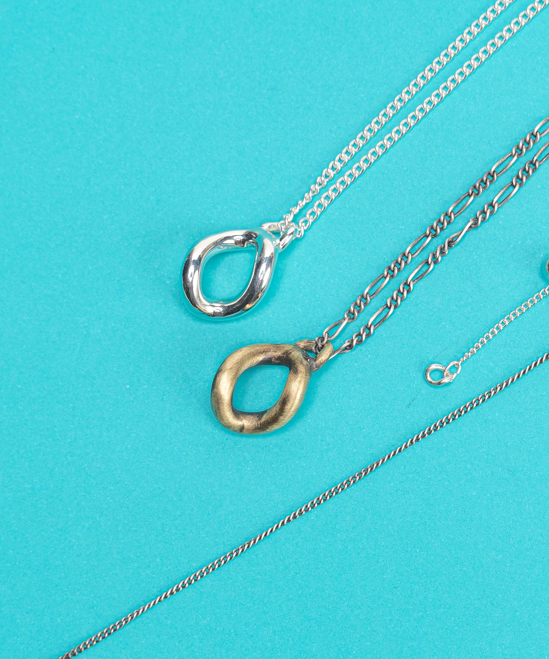 flat link chain top necklace | NARRATIVEPLATOON