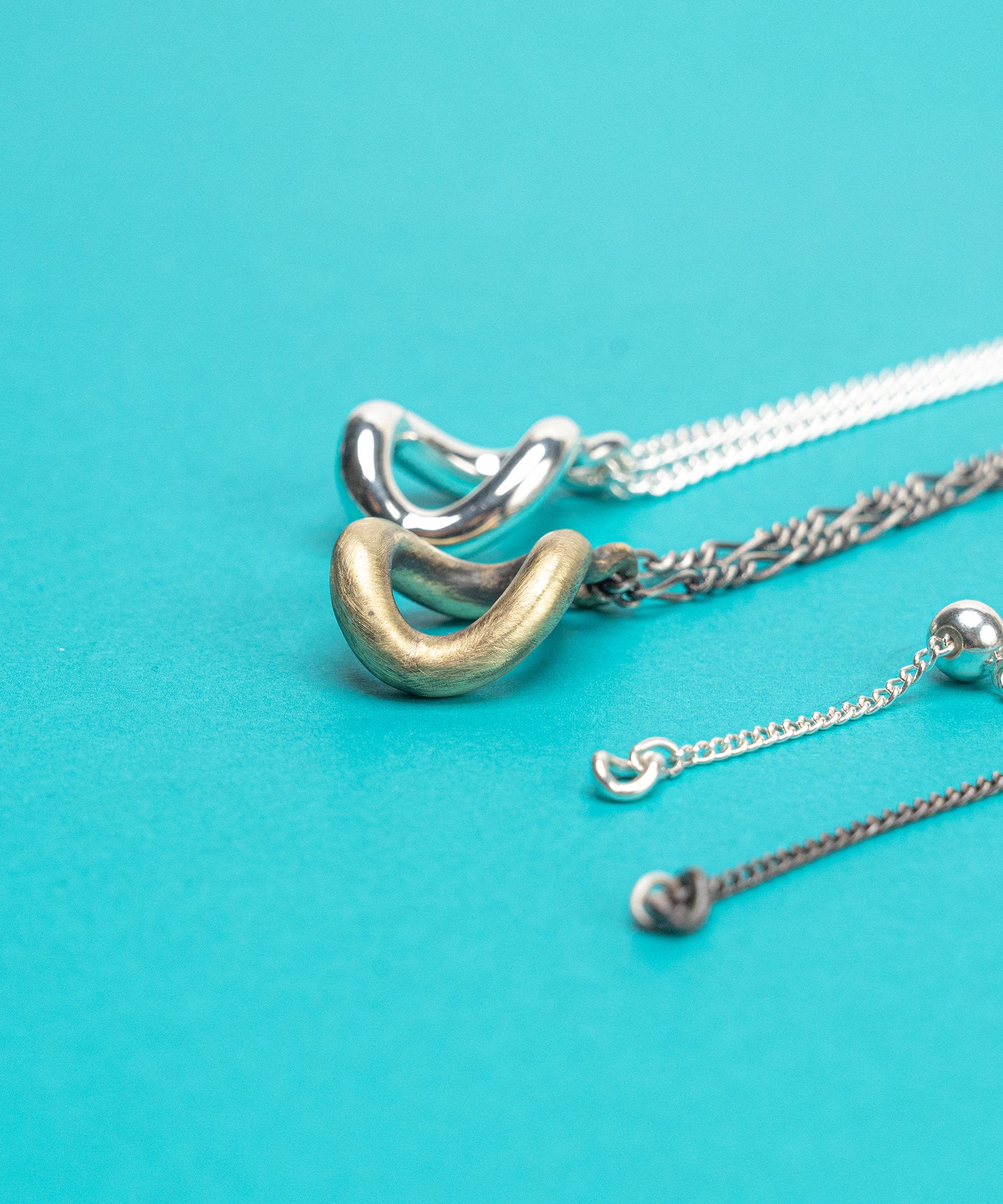 flat link chain top necklace | NARRATIVEPLATOON