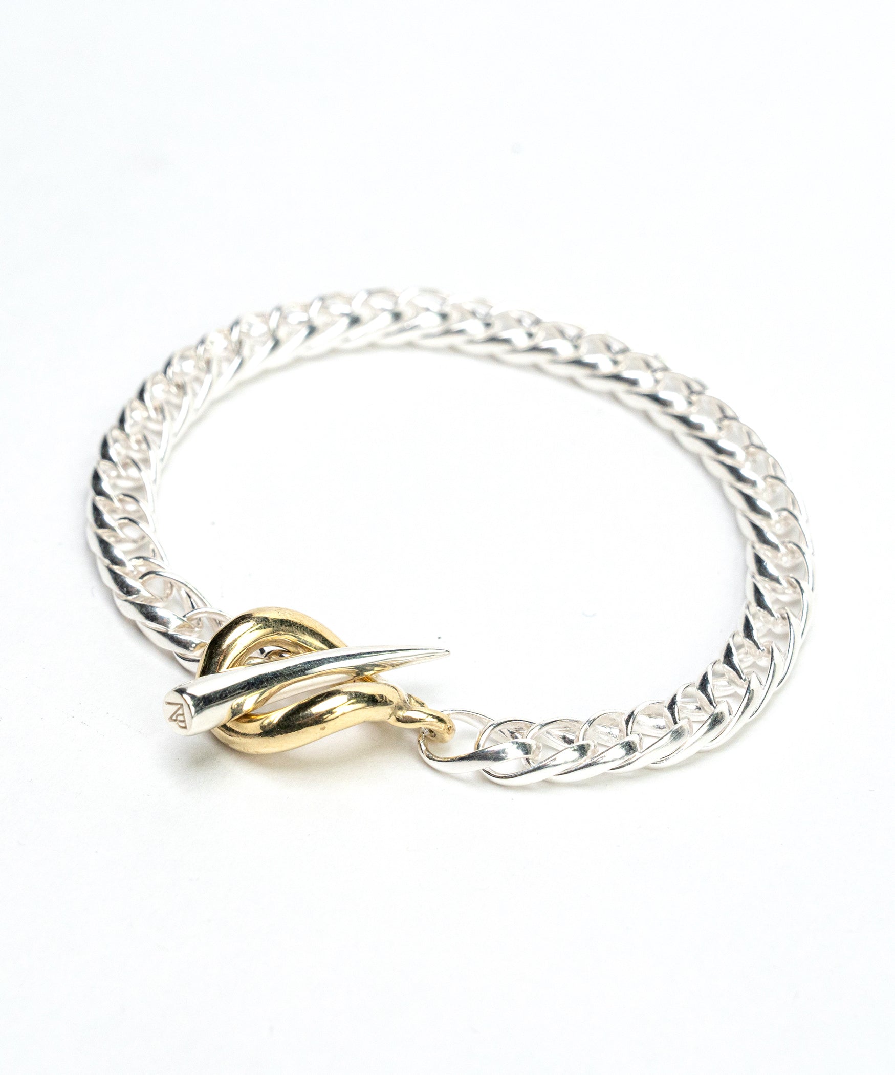 TSUNO MANTEL BRACELET| NARRATIVEPLATOON