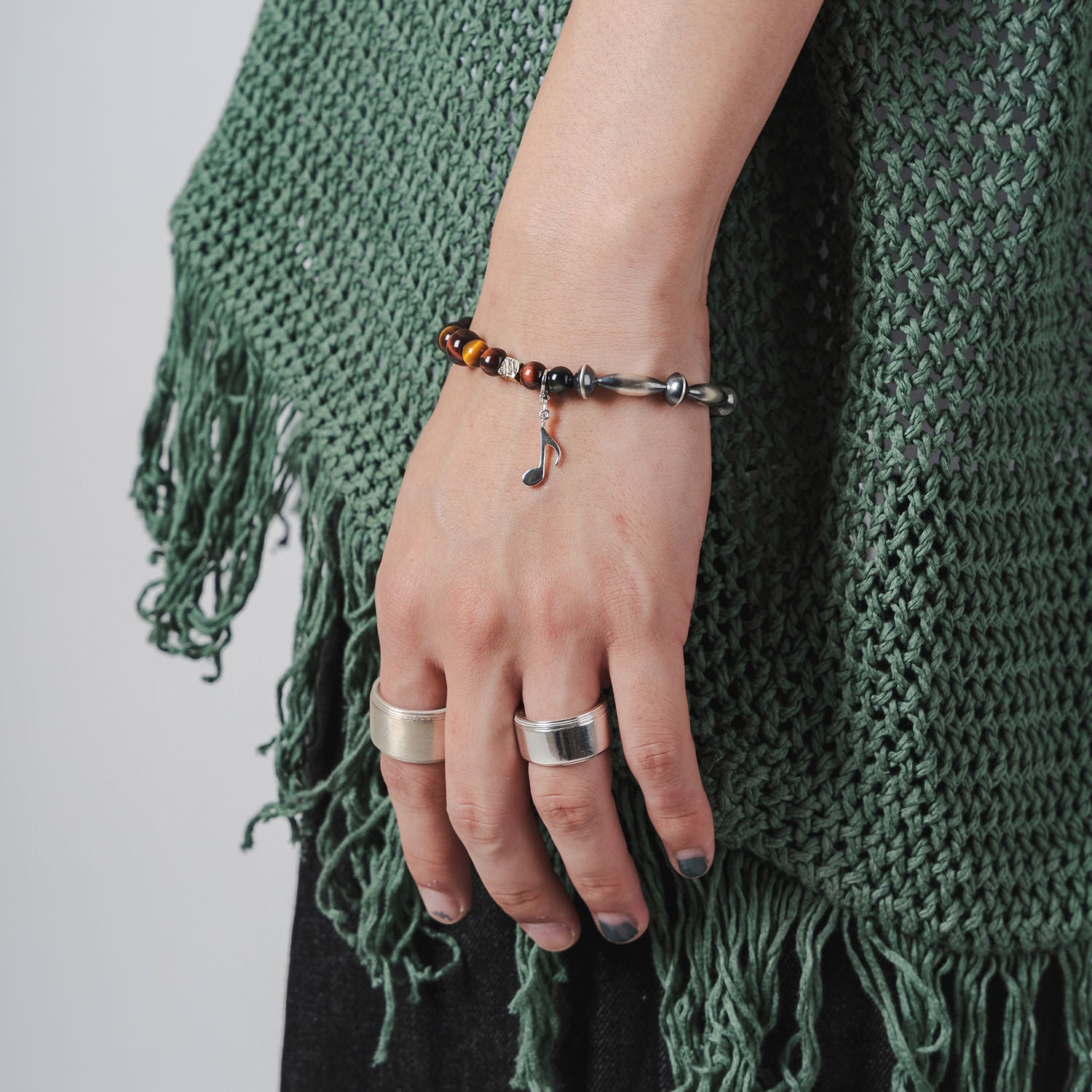 AKI-CAN RING | NARRATIVEPLATOON