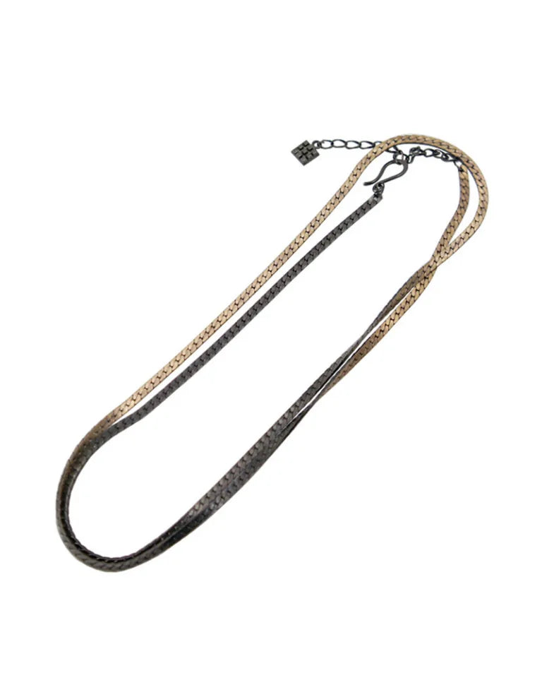 Double-dealer necklace | NARRATIVEPLATOON