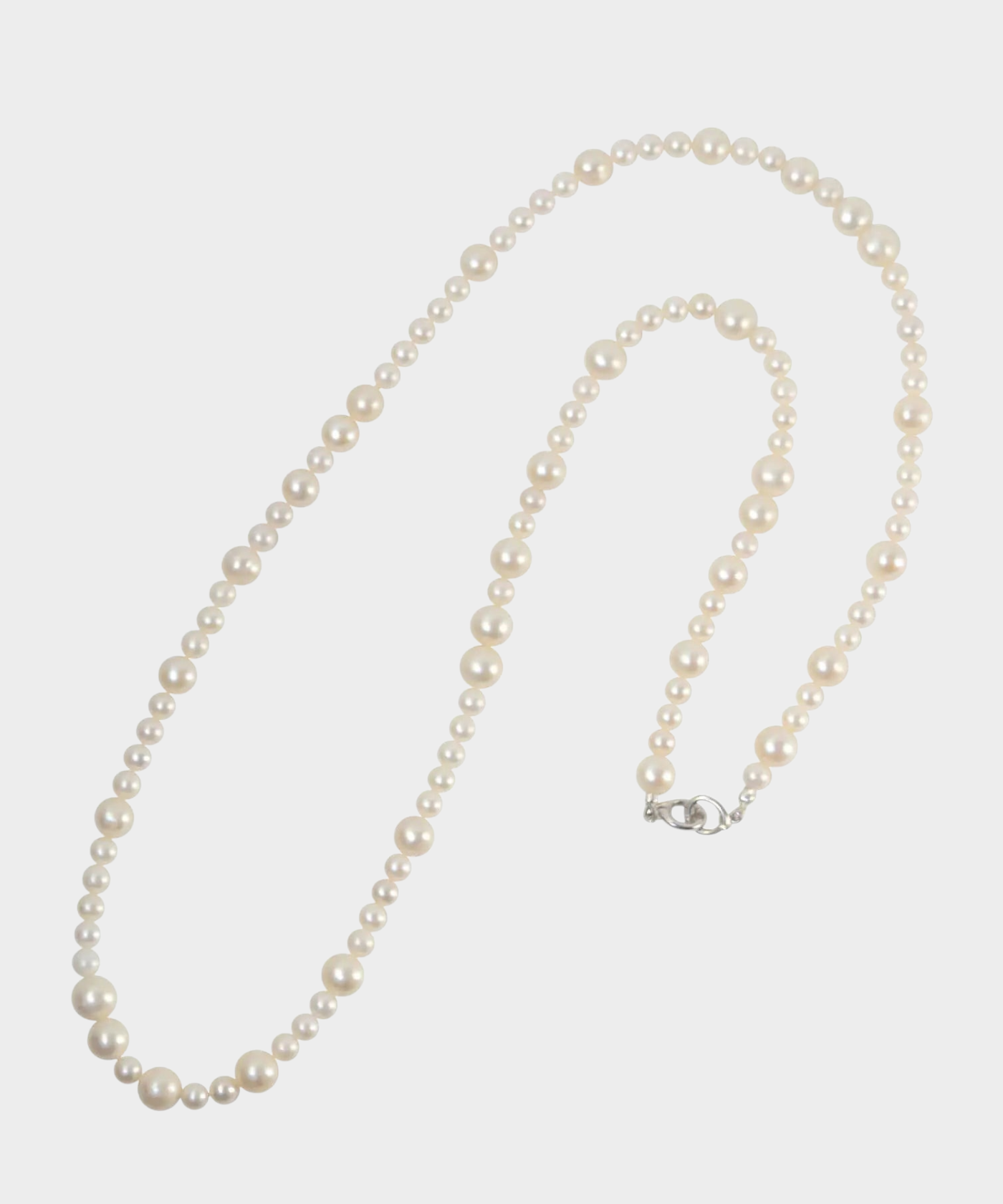 ROLE STOREのInfinite∞ variationパールネックレス。シルバー925留め具と大小の淡水パールを使用したホワイトのロングネックレス。