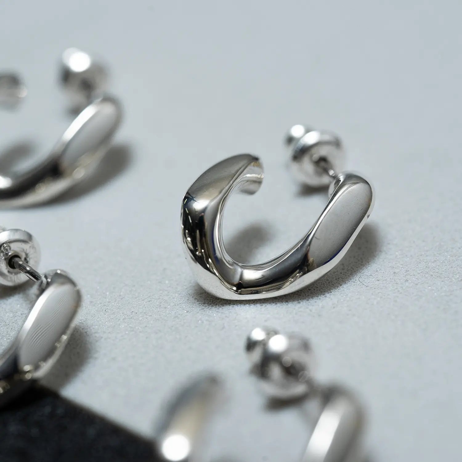 Flat link pierce | NARRATIVEPLATOON