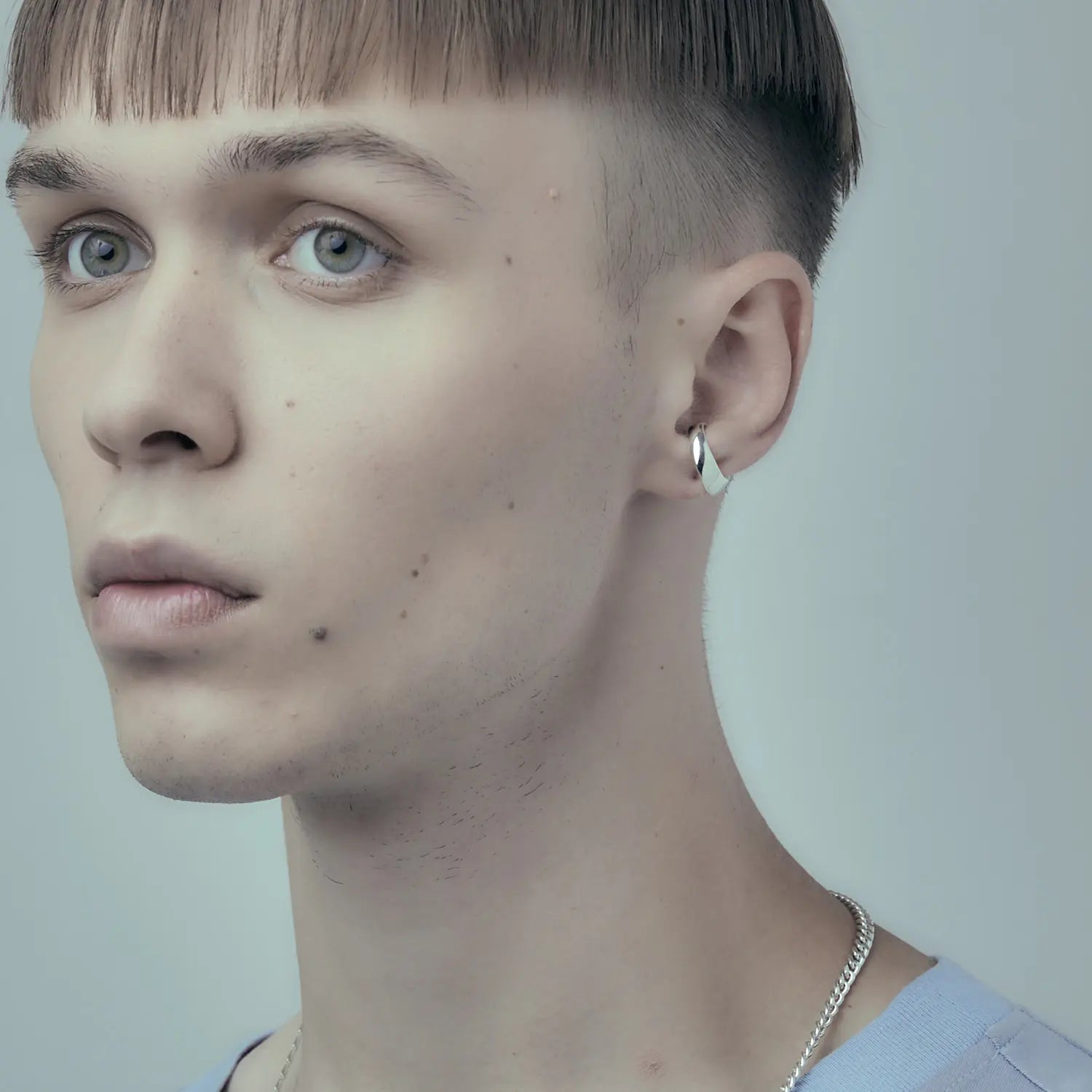 Streamline ear cuffs