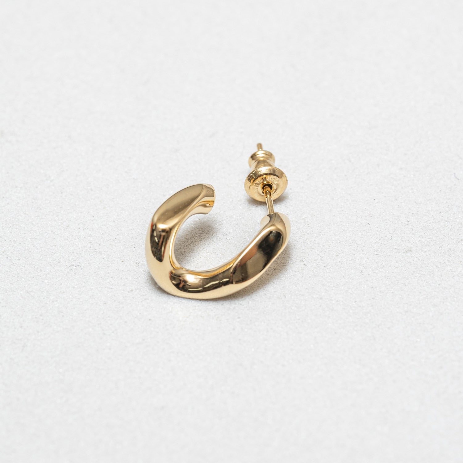 Flat link pierce | NARRATIVEPLATOON