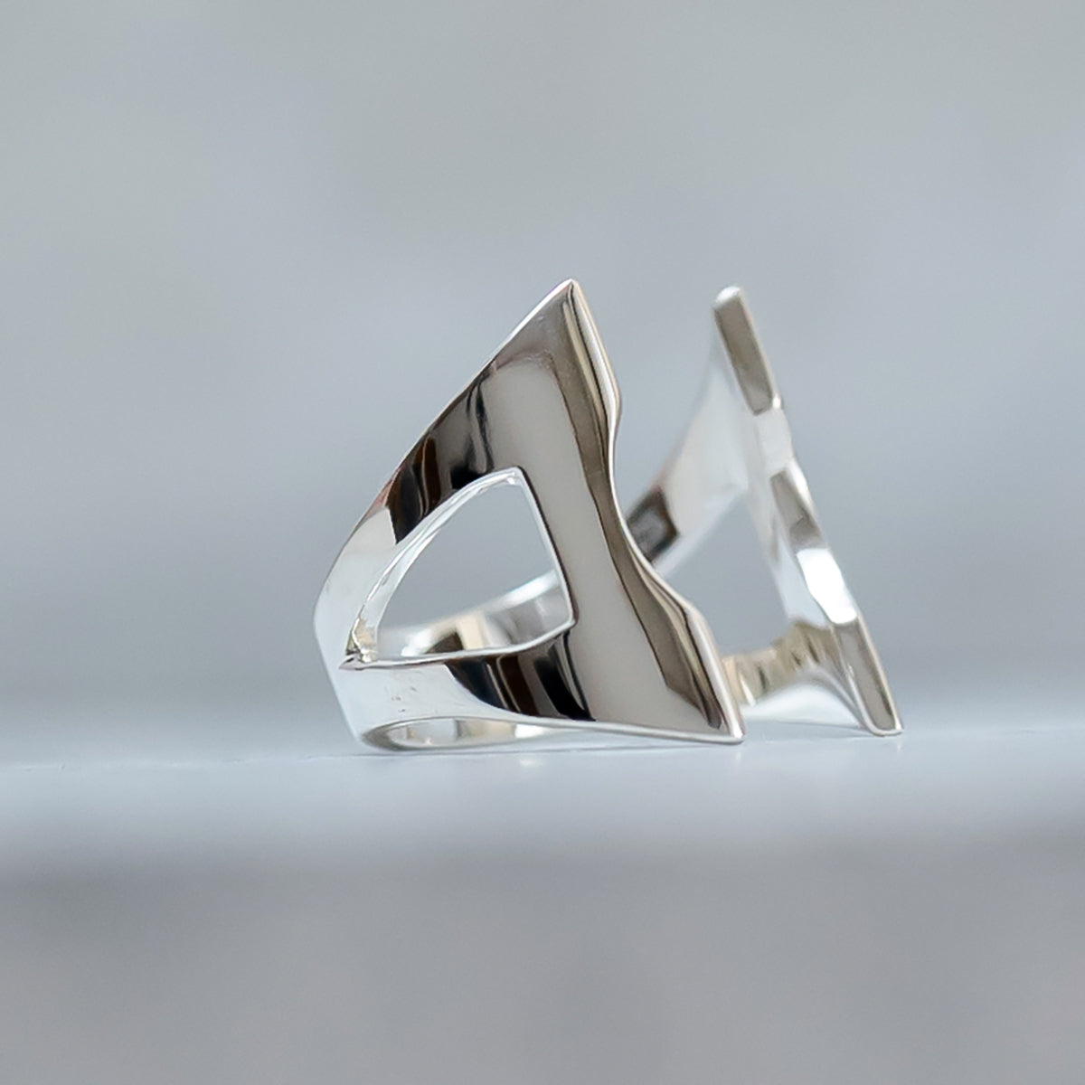Circle stage ring SV925 | NARRATIVEPLATOON