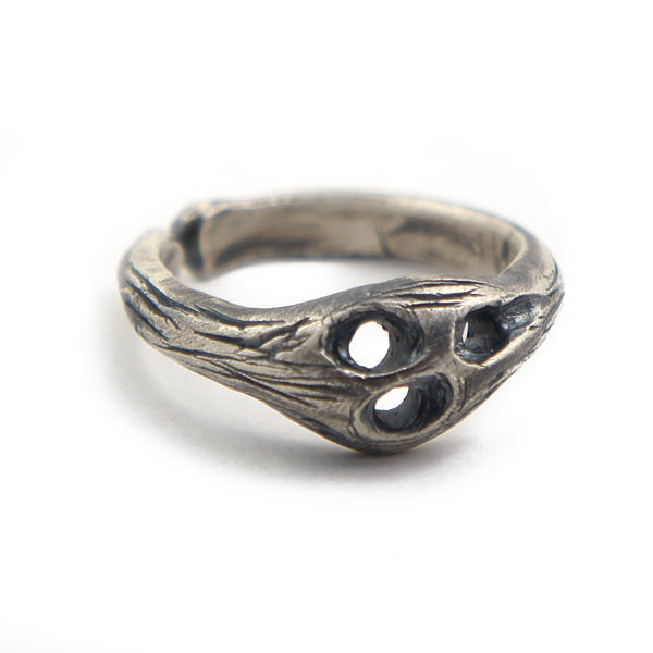 Hollows"Rogger" ring | NARRATIVEPLATOON