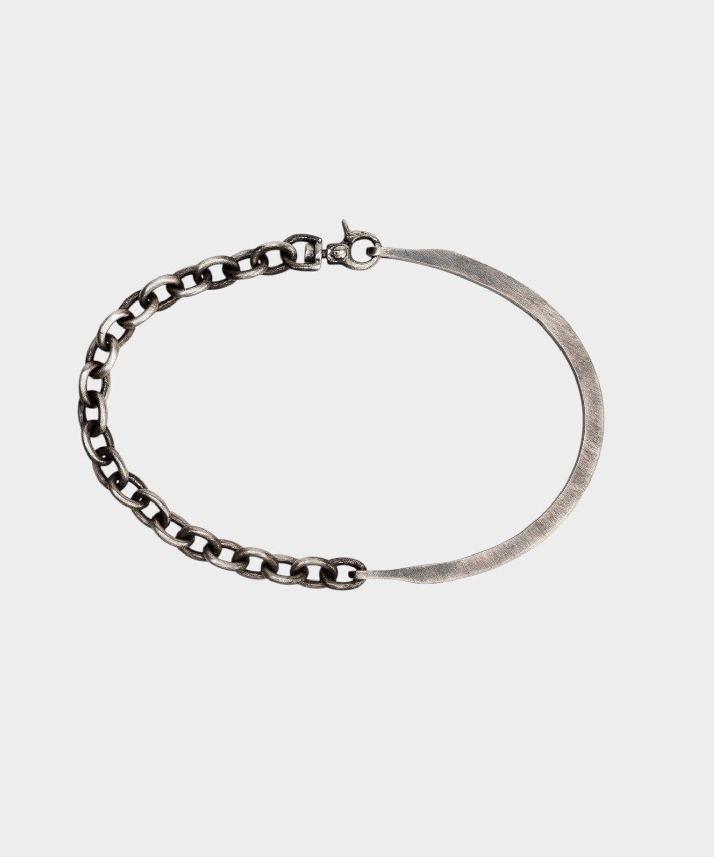 vertical Half bangle Silver | NARRATIVEPLATOON