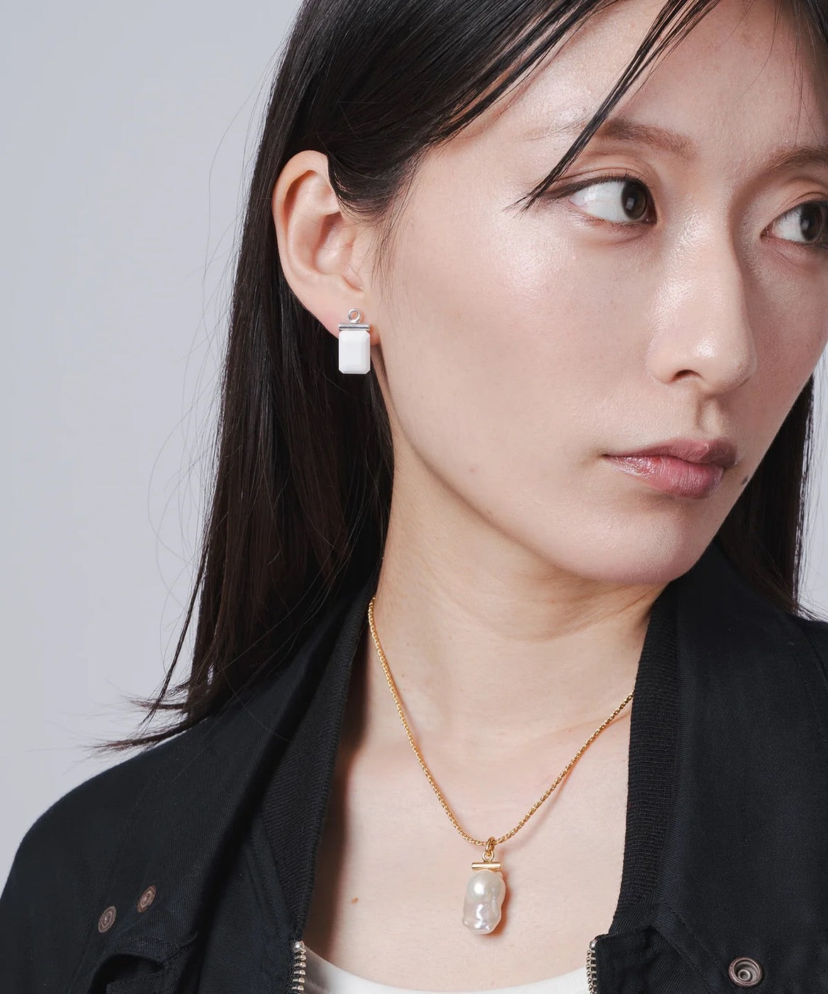 【美品】HERGO Pearl Short Necklace Mサイズ HERGO ネックレス NP:HERGO Flat Chain Baby Pearl Necklace SV
