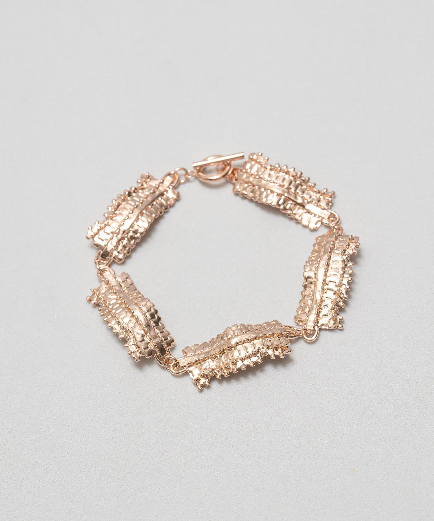 BRACELET BRASS -caterpillar-【HERGO×ISAJI YUGO】| HERGO