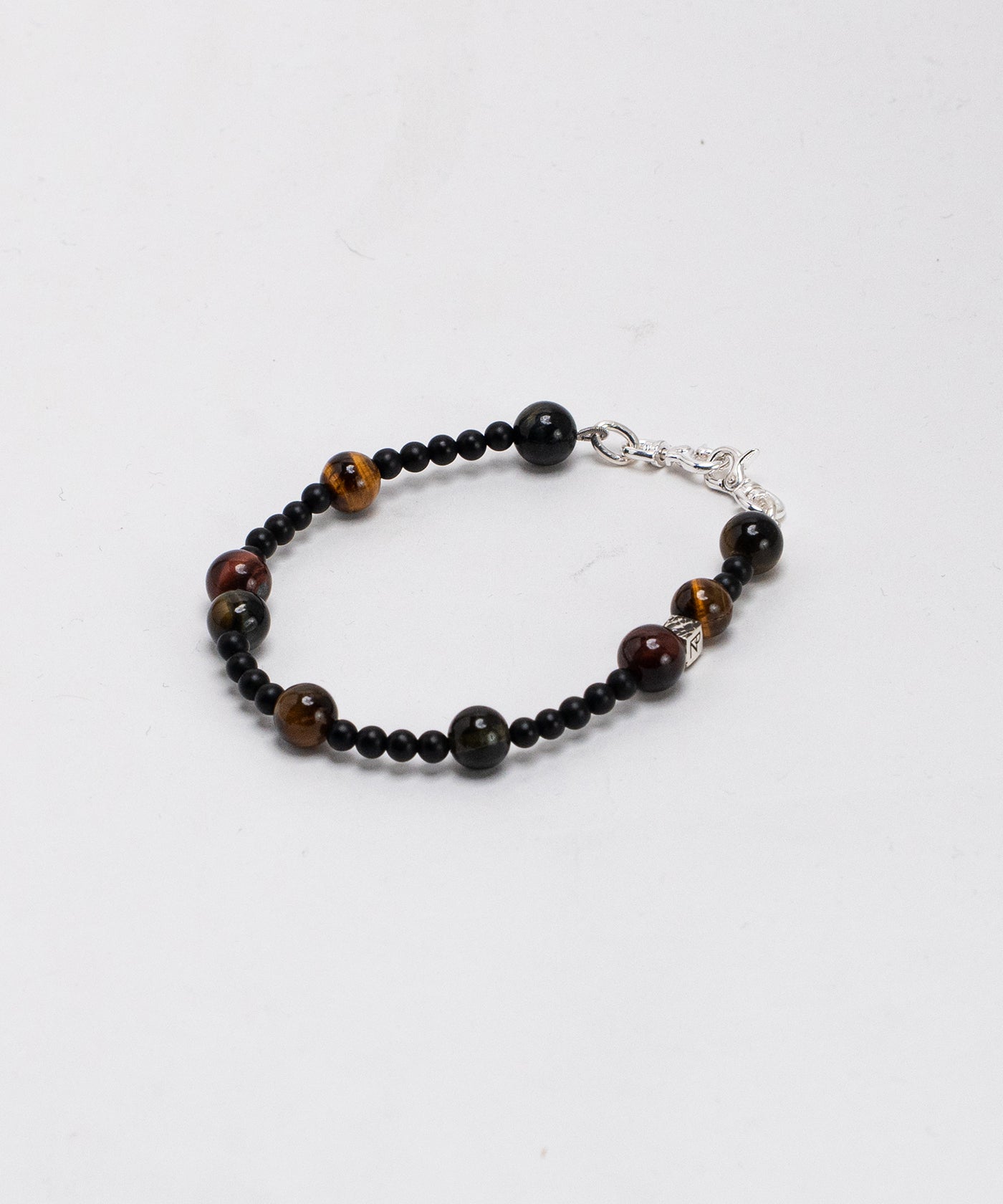Macro Micro Tyger's eye & Onyx Bracelet | NARRATIVEPLATOON